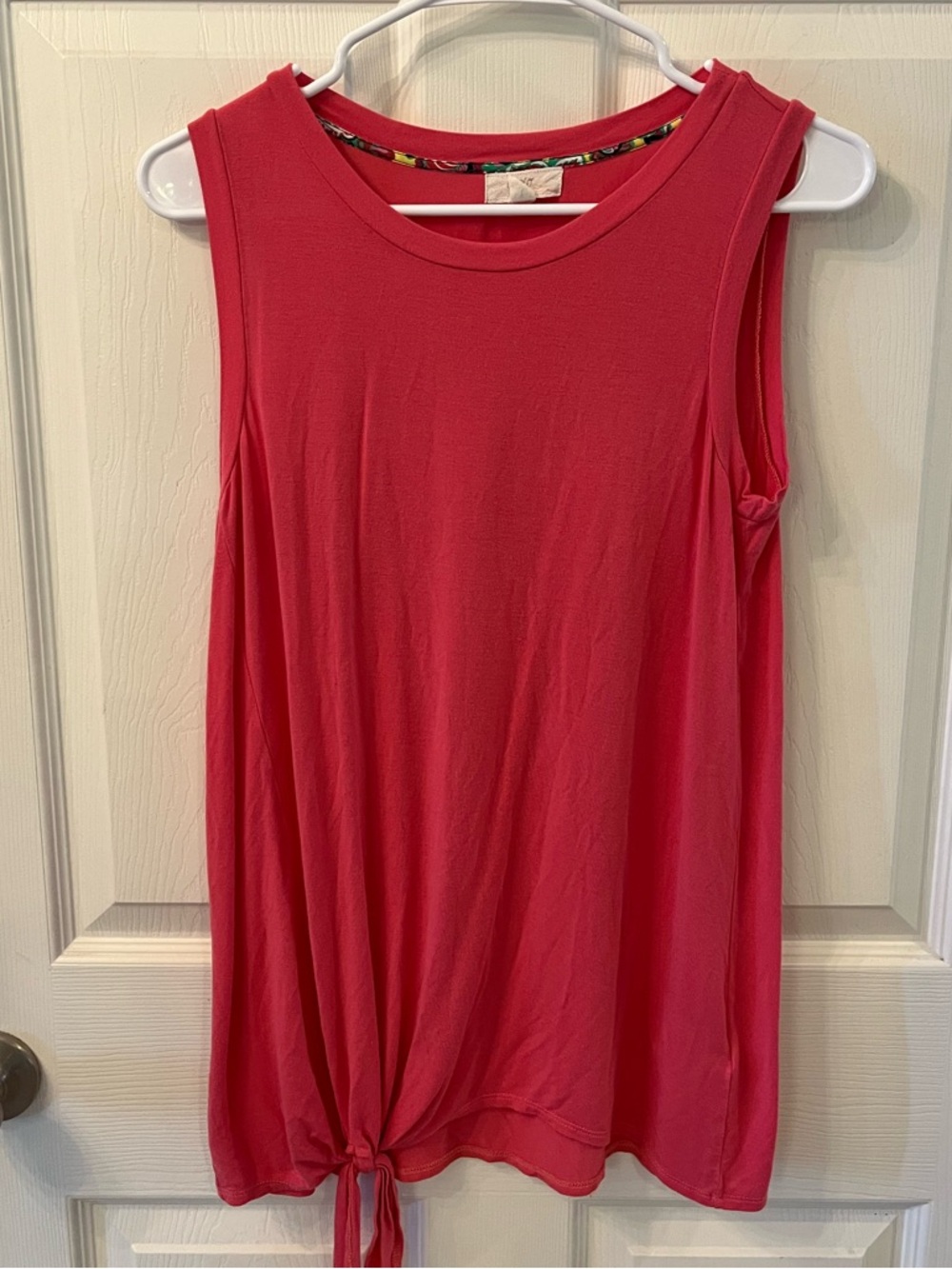 Cupio Coral Tie-Hem Sleeveless Tank, size medium